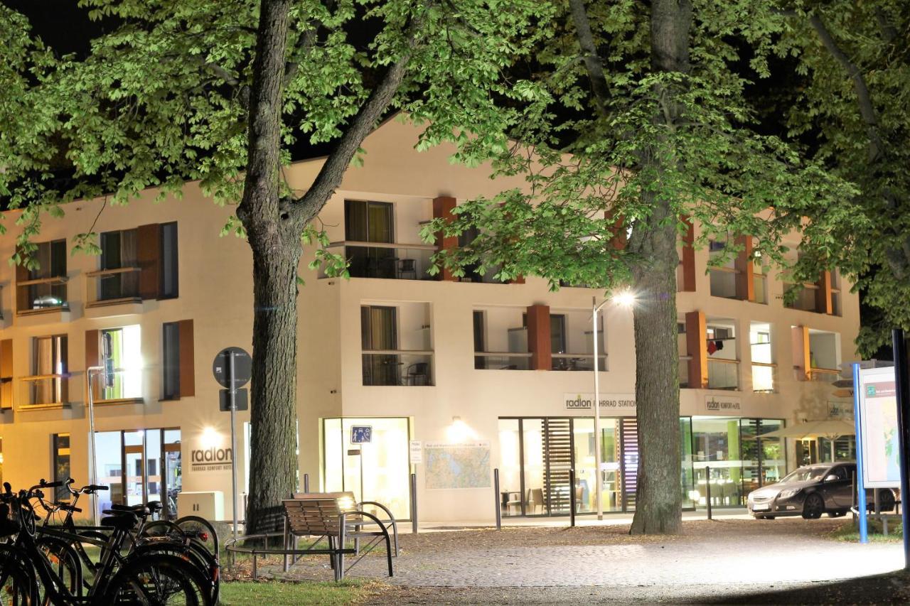 Radlon Fahrrad-Komfort-Hotel Waren  Exterior photo